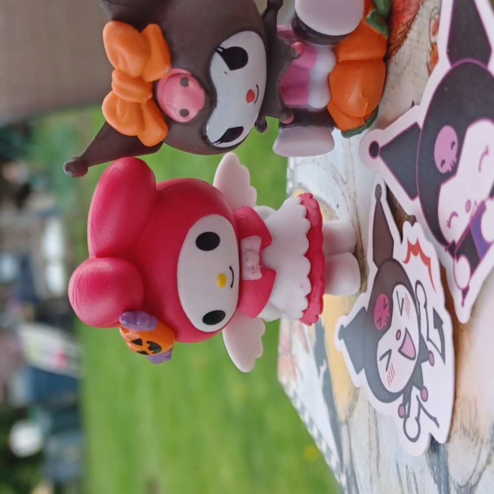 My Melody and Kuromi Figures